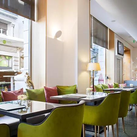 Jump Ξενοδοχείο 4*