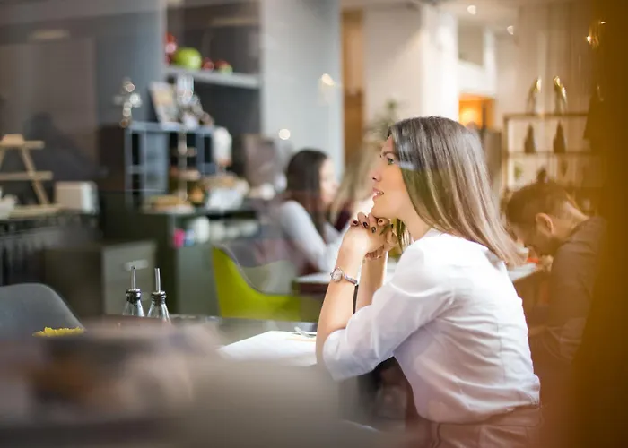 فندق جامب ان 4*